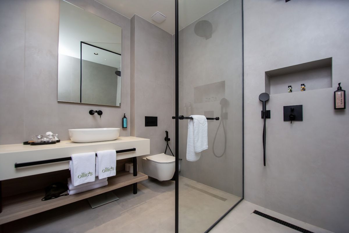 Superior Room Land View — 5