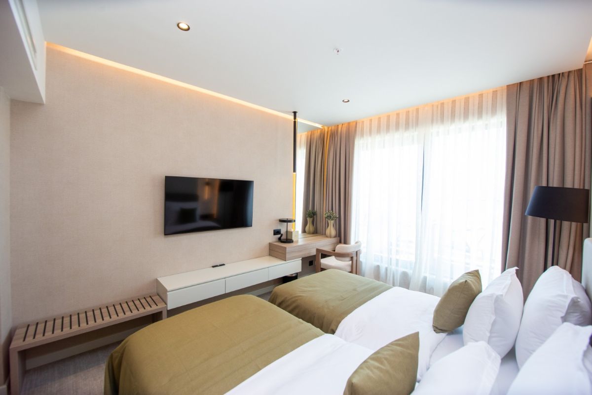 Standard Room Side Sea View — 4