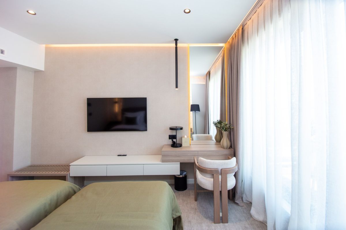 Standard Room Side Sea View — 5