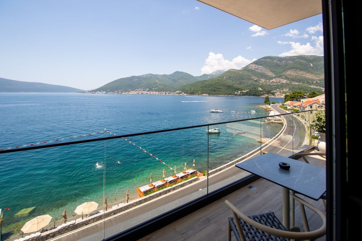 Premium Suite Sea View — 11