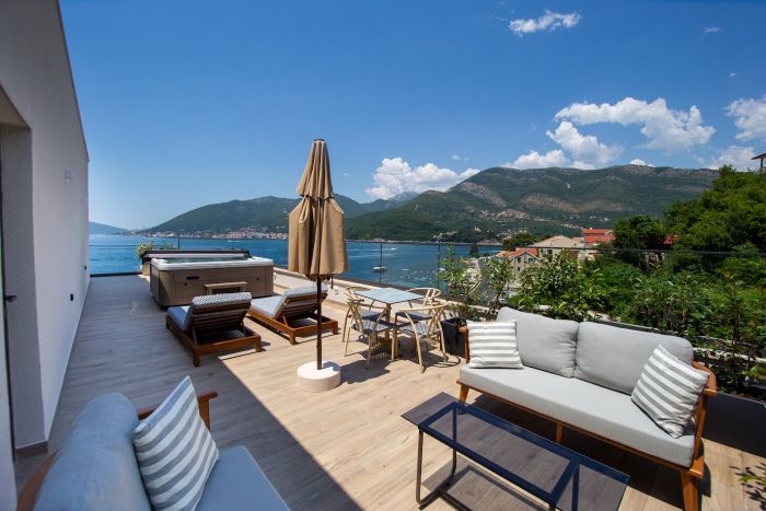 Premium suite roof terrace