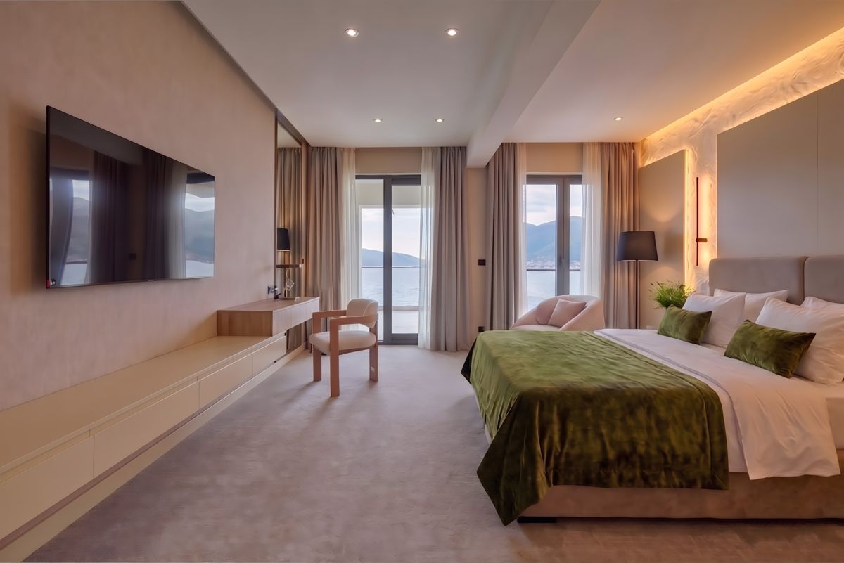 Choosing a room