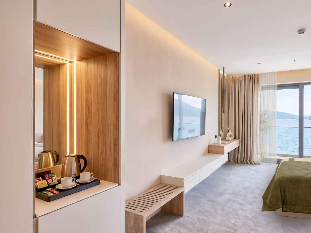 Standard Room Side Sea View — 2